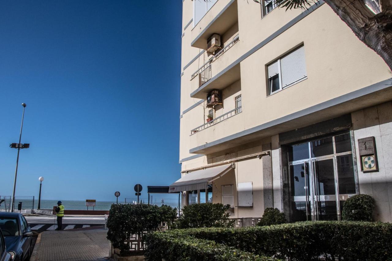Apartamento Amanecer Cádiz Exteriör bild
